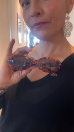 Load and play video in Gallery viewer, Vintage 90s Gucci Authentic Tortoise Shell Oval Sunglasses
