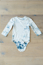 Load image into Gallery viewer, Polo Ralph Lauren &quot;Blue Skies&quot; Onesie 9M
