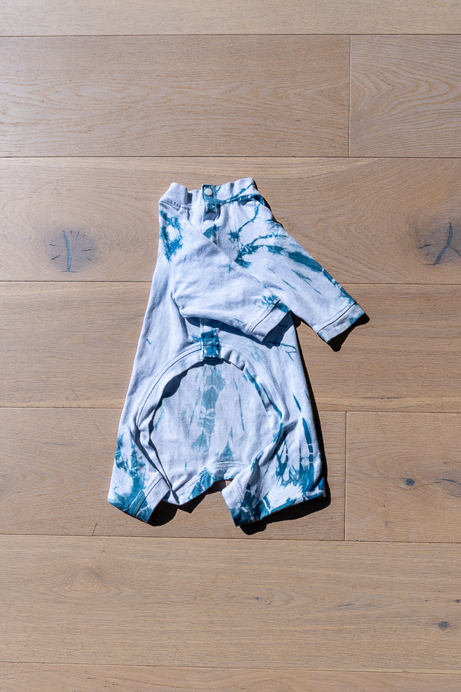 "Mali-Blu" Dog Pajama Onesie L