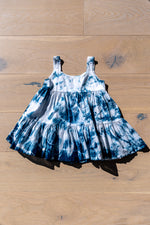 Load image into Gallery viewer, Blue &amp; White Garden Dress 2T
