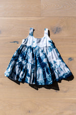 Load image into Gallery viewer, Blue &amp; White Garden Dress 2T
